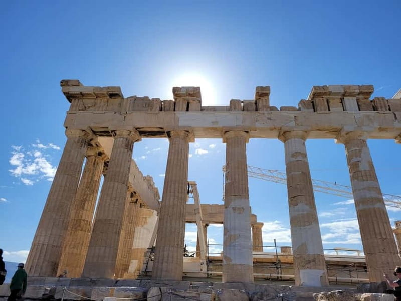 Athens: Discover Acropolis and Parthenon on a Guided Tour - Timing tips: when to go and how to avoid turning into a melted tourist