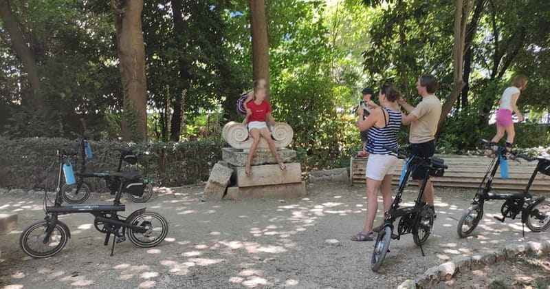 Athens: Discover the City Electric Bike Tour - Weather and ticket expectations (so you don’t get surprised)