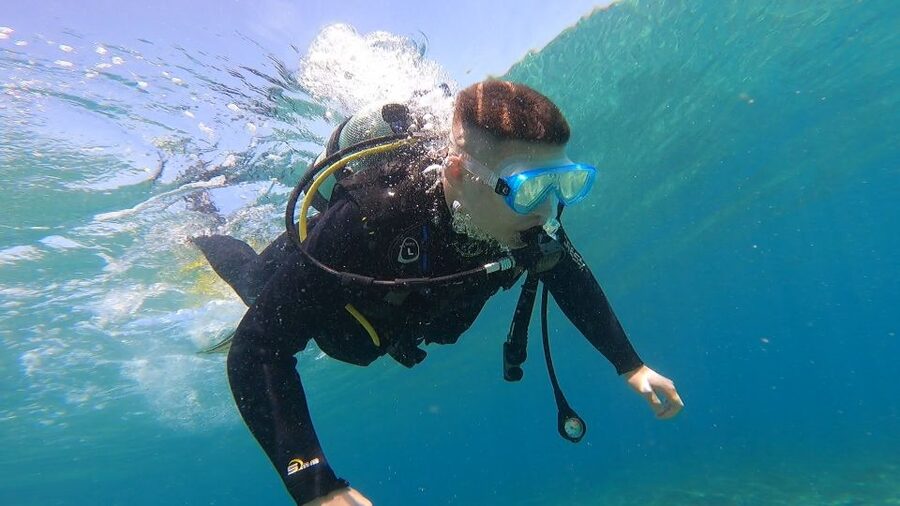 Athens East Coast: Discover Scuba Diving in Nea Makri - Who should book this try-scuba experience (and who shouldn’t)
