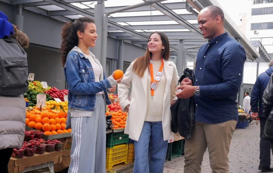 Athens: Food Tasting Tour in Plaka with Central Market Visit - Key points worth your time