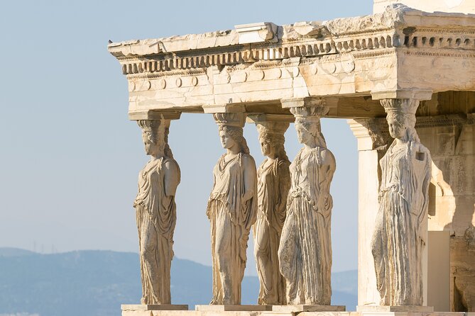 Athens for CRUISE SHIPS with opt. Acropolis from Piraeus Port - Syntagma Square and the Guard Ceremony: The Most “Athens Right Now” Stop