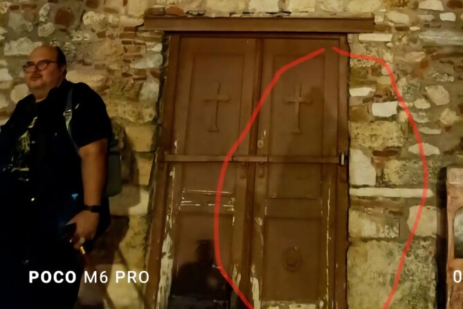 Athens Ghost Tour - Acropolis Front Gate: Ottoman Graves and a Different Way to See the Rock
