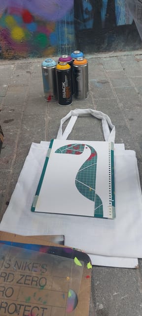 Athens: Graffiti Workshop and Tote Bag Painting Experience - How the workshop supports beginners (and doesn’t waste your time)