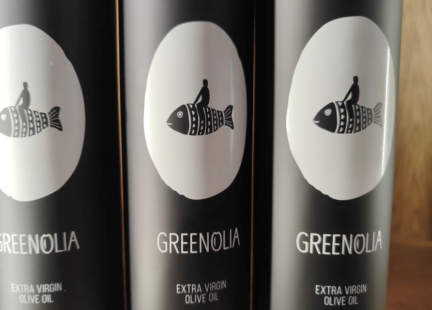 Athens: Greek Wine & Olive Oil Tasting at Brettos Plaka - The olive oil tasting: learn the language of extra virgin