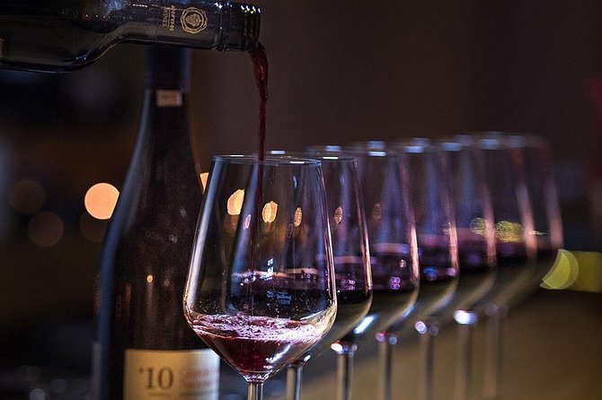 Athens: Greek Wines Tasting with Sommelier and Acropolis Views - Why this 90-minute format works (and where it can fall short)