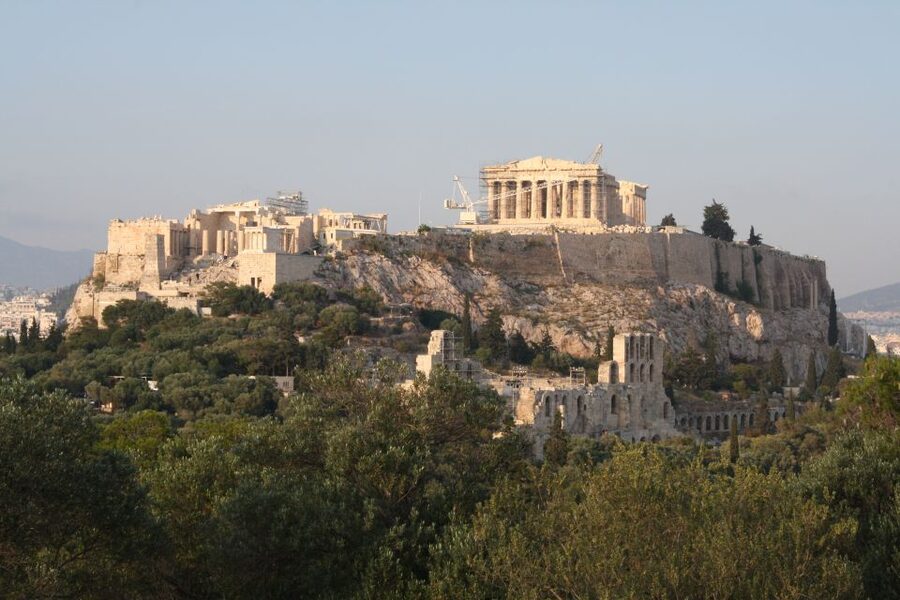 Athens: Guided Tour of Acropolis & Parthenon with Tickets - Finding the Group Fast at Makrigianni 7