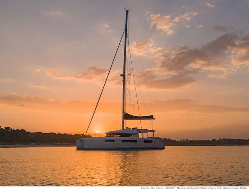 Athens: Half-Day Sunset Catamaran Cruise with Meal & Drinks - What You Actually Get to Eat and Drink Onboard