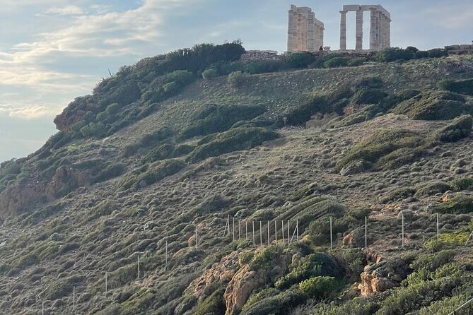 Athens highlights and Temple of Poseidon - Lake Vouliagmeni: a photo break with hot-spring origins