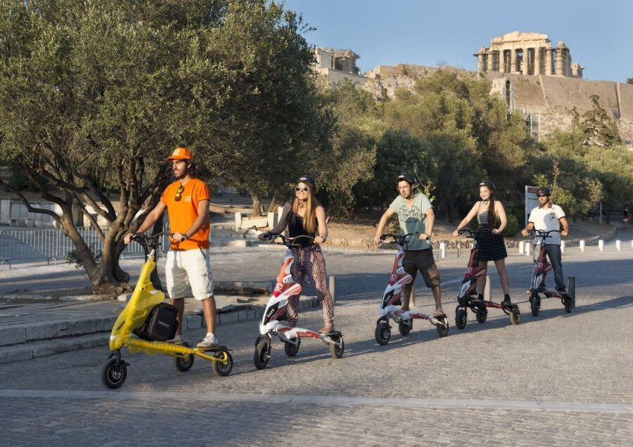 Athens Highlights by Electric Trikke Bike - Syntagma Square and the Guard Change: Ceremonial Theater in Real Time