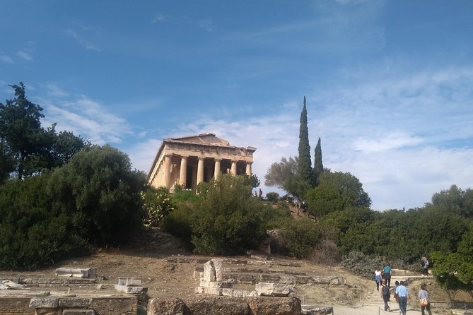 Athens Highlights from the Cruise Ship & Amazing Lunch Included - Plaka time: old streets, but not always a wander