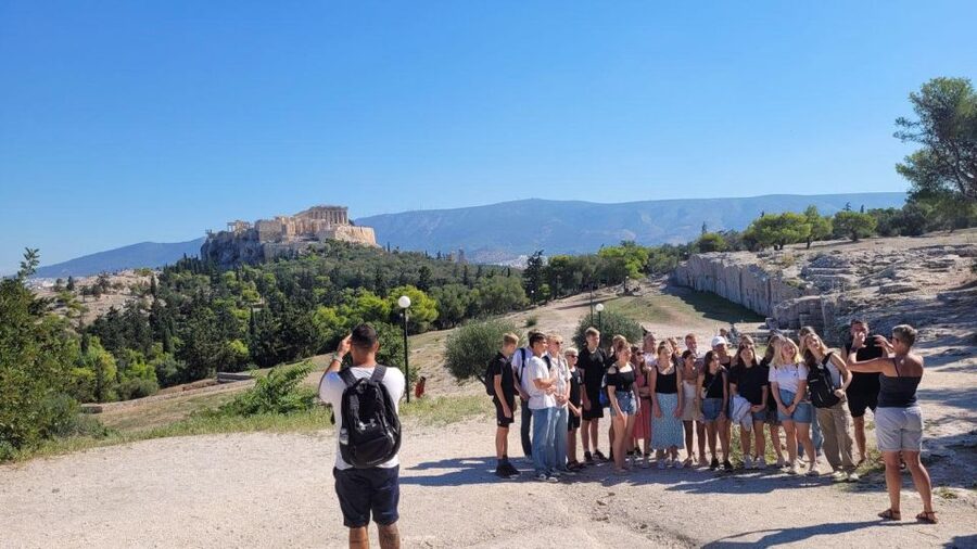Athens Hills: Mythology Treasure Hunt - The Athens Hills Mythology Treasure Hunt: how the “game” actually works