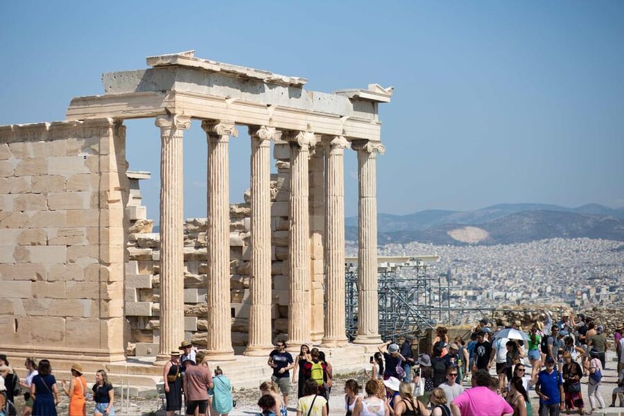 Athens: Hop-On-Hop-Off & Acropolis & Acropolis Mus.& 3 audio - Should you book this Acropolis-and-Museum day?