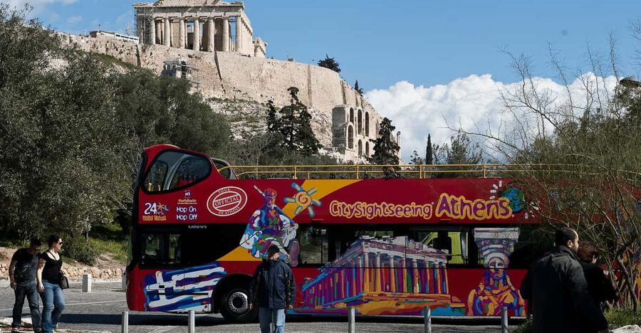 Athens: Hop-On-Hop-Off & Acropolis & Acropolis Mus.& 3 audio - Who this experience fits best
