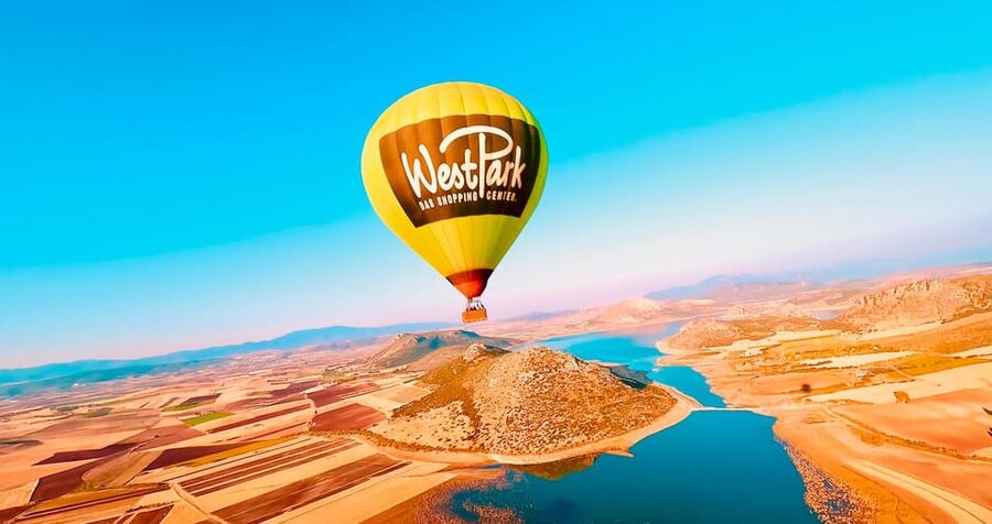 Athens: Hot-Air Balloon Flight Experience with Snacks & Wine - A Balloon Day That Starts at Syntagma Square