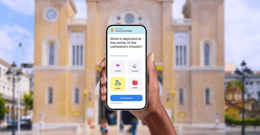 Athens Interactive City Tour - Athens by smartphone: what the game-style walking actually feels like