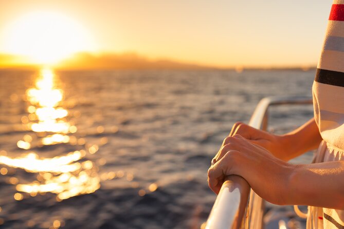 Athens: Island Swimming Day Cruise—DJ, Lunch & Drinks incl. - Key things I’d circle before you book