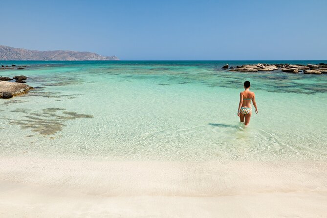 Athens: Island Swimming Day Cruise—DJ, Lunch & Drinks incl. - The onboard DJ, lunch buffet, and drinks that keep the day rolling