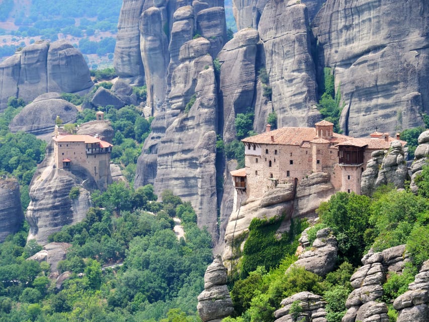 Athens: Meteora Day Trip with Central Pickup & Audio Guide - Why Meteora is worth a long day from Athens