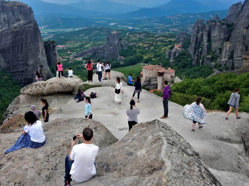 Athens: Meteora Monasteries Day Trip with Caves and Lunch - Hermit Caves of Badovas: The Solitary Side of Meteora