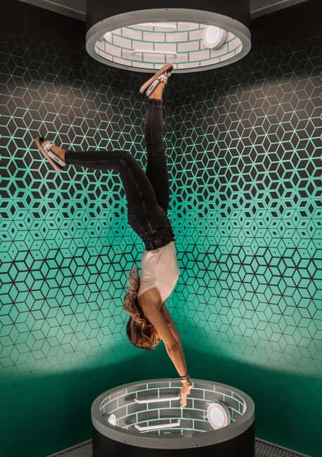 Athens: Museum of Illusions Admission Ticket - How to get the best photos without wasting your 50 minutes