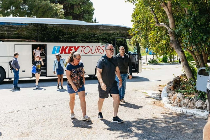 Athens: Mythology of Delphi, Museum and Arachova Guided Tour - Should you book this Delphi and Arachova tour?