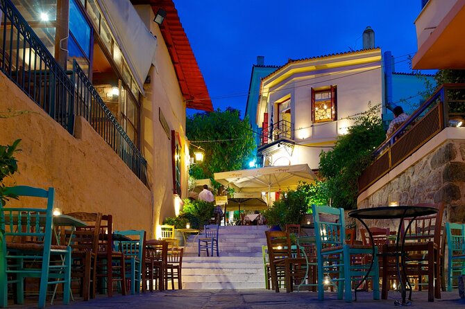 "Athens Night Experience - 4Hours" - Pickup and on-board setup: where comfort helps the whole evening