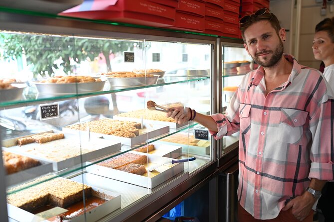 Athens Off-the-Beaten-Path Gastronomy: Secret Authentic Flavors - Αρbarοριζα sweet ending: digestive liqueurs and sweets like baklava