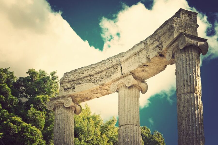 Athens:Olympia,Corinth Canal & Peristeria gorge private tour - A key practical detail: the driver won’t enter the sites with you