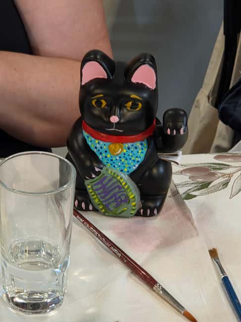 Athens: Paint Your Own Maneki Neko at Cat Cafe - Who should book this Cat Café Athens Maneki Neko session?