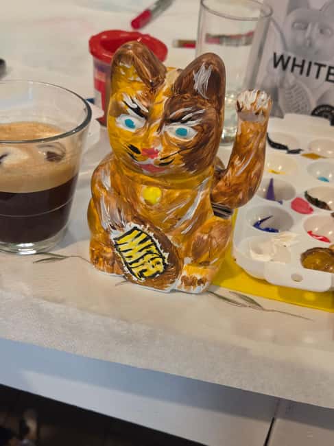 Athens: Paint Your Own Maneki Neko at Cat Cafe - What happens during the 2 hours (and why the flow works)
