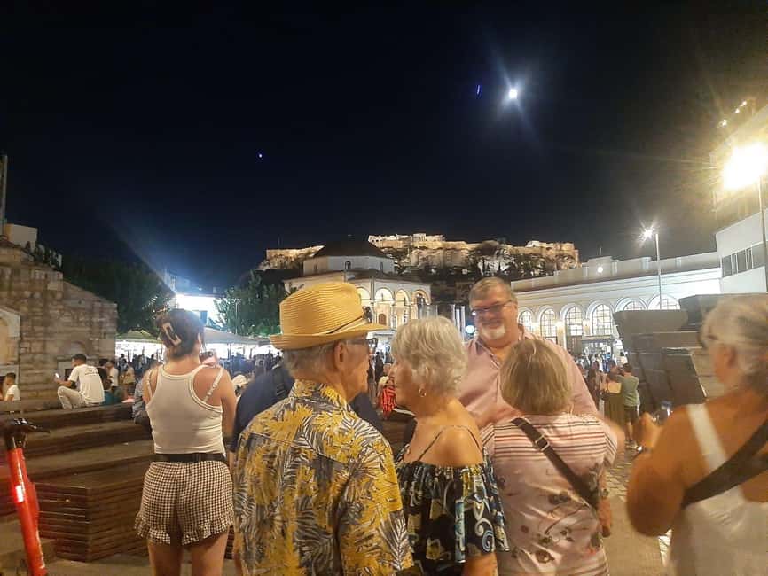 Athens panoramic tour by night with open double decker bus - Finding the Bus at Greek Parliament Stop A6–A9