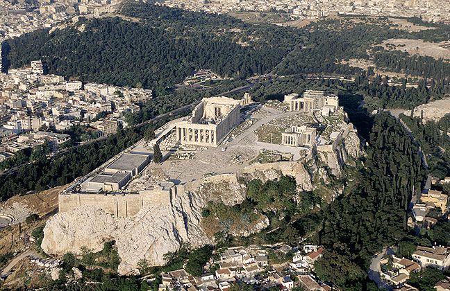 Athens: Private 4-Hour Tour with Acropolis and Old Town - A smart way to start Athens: 4 hours with a local lens