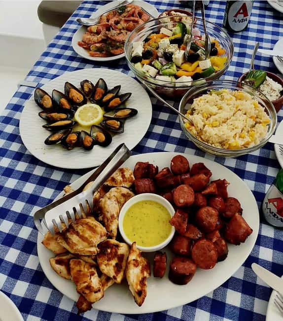 Athens: Private Catamaran Cruise w/ BBQ, Open Bar & Transfer - Key Points You’ll Care About