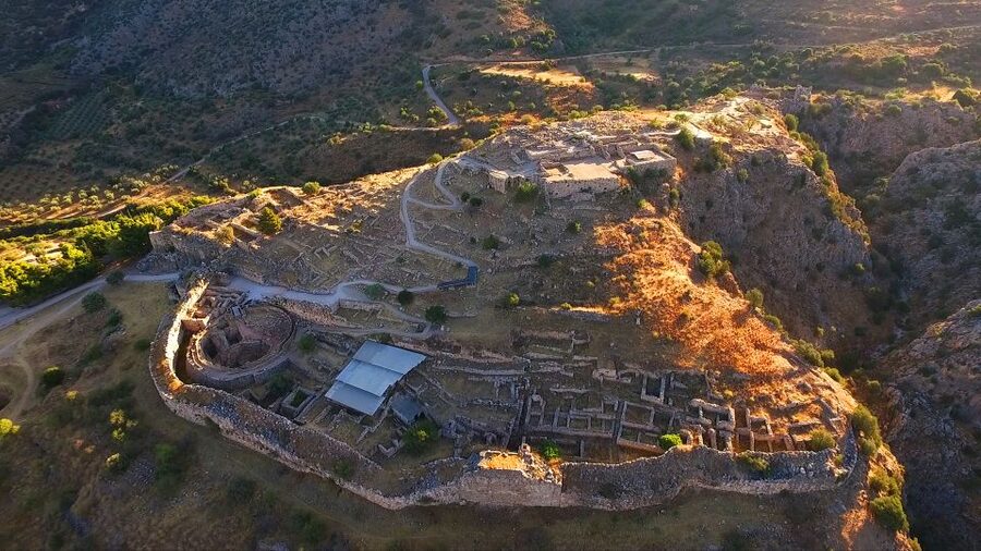 Athens: Private Corinth Canal and Mycenae Tour - The Human Factor: Why Kostas/Costa Makes People Feel Taken Care of