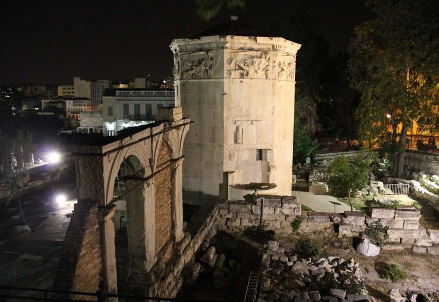 Athens: Private Evening City Walk & 4-Course Curated Dinner - Thiseio, the ancient market vibe, and Areos Pagos viewpoints