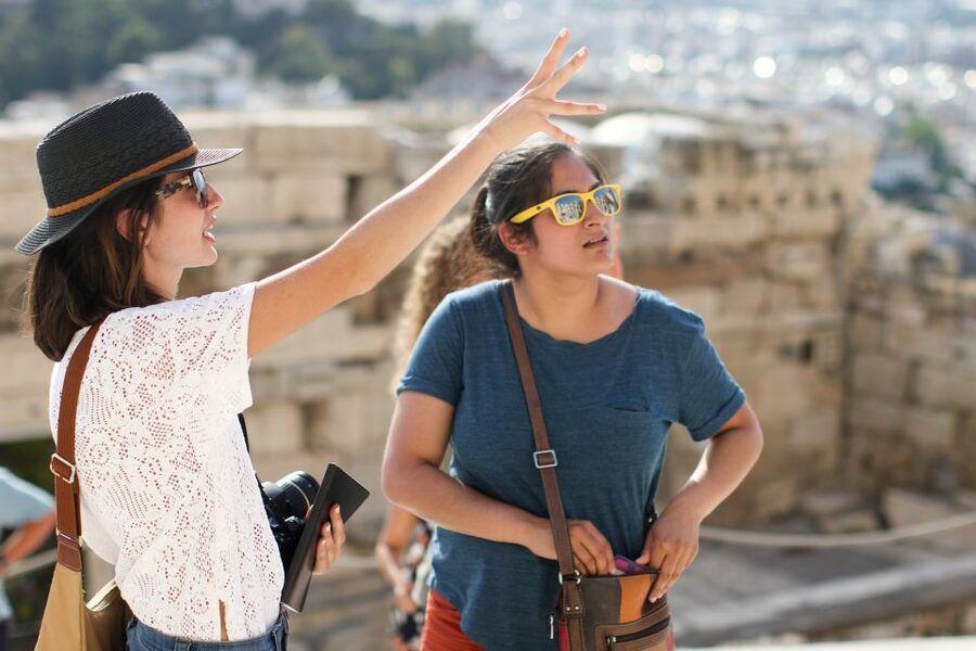 Athens: Private Guided Skip-the-Line Tour of the Acropolis - Skip-the-line timing at the Acropolis: less queue, more monument