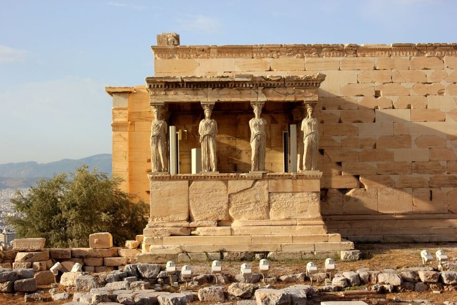 Athens: Private Guided Skip-the-Line Tour of the Acropolis - The Acropolis circuit: Parthenon, Propylaia, and the big ideas of Athens