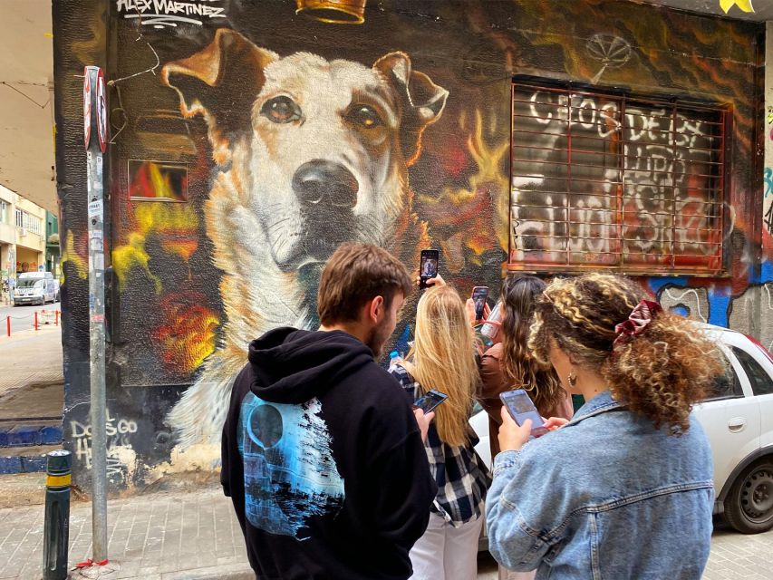 Athens: Private Urban Treasure Hunt and Tour - How a smartphone treasure hunt makes Athens easier (and more fun)