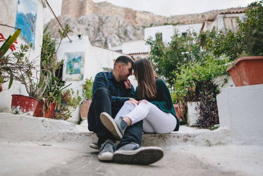 Athens: Professional photoshoot at Anafiotika Village - Anafiotika’s streets: where the photos get their magic