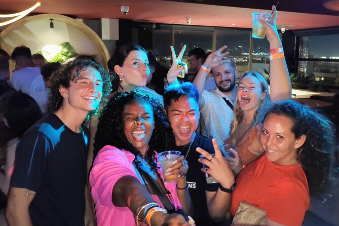 Athens Pub Crawl with 1hr Open Bar & VIP Nightclub Access - Nightclub Entry With Skip-the-Line Access and Real-World Logistics