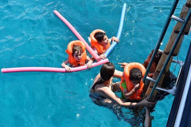 Athens Riviera Half-Day Cruise – Swim, Lunch & Drinks Included! - Comfort and Practical Extras You’ll Appreciate
