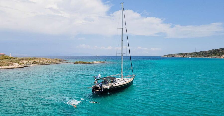 Athens Riviera: Private daily sailing cruise with lunch - The route: Ydrousa Island to Vouliagmeni Bay in one 6-hour loop