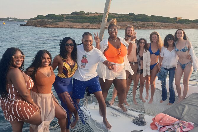 Athens Riviera Private Sail Catamaran with Meal and Wine - Stop 2: Prasoniso Island and Lunch While You’re Still Offshore