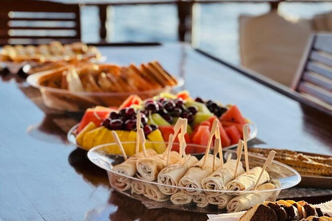 Athens Riviera Sunset Cruise with Snacks and Drinks Included - The Athens Riviera route: views, pacing, and what you’ll actually notice