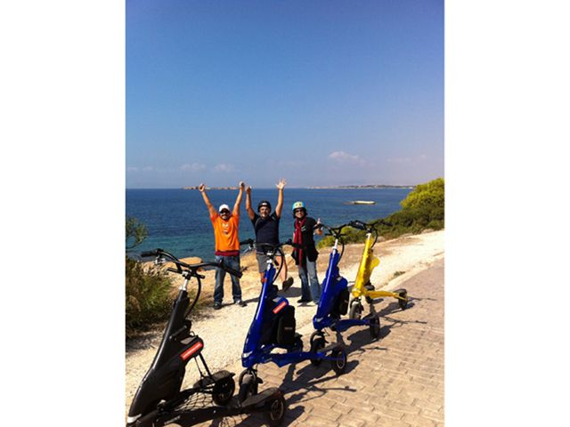 Athens Riviera Trikke Bike Tour & Vouliagmeni Lake - Why Vouliagmeni’s EU Blue Flag beaches matter