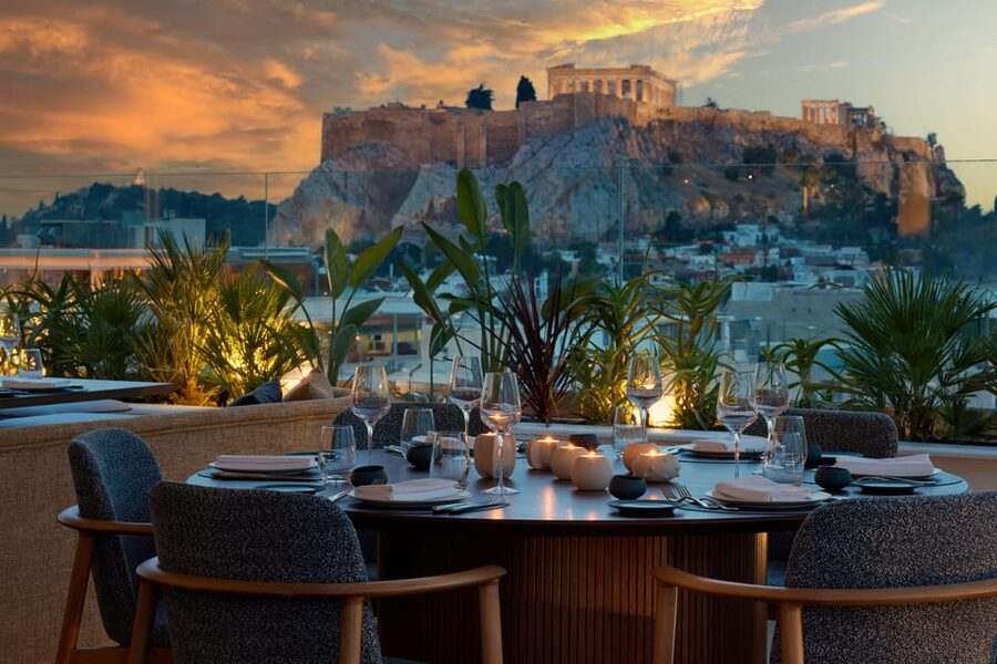 Athens: Rooftop Fine Dining at Whispers Restaurant - How the 2-hour dinner experience actually plays out