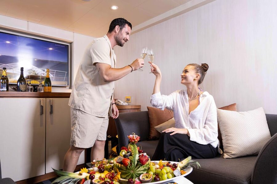 Athens: Saronic Islands Cruise with VIP Area Seating & Lunch - Key things to know before you go