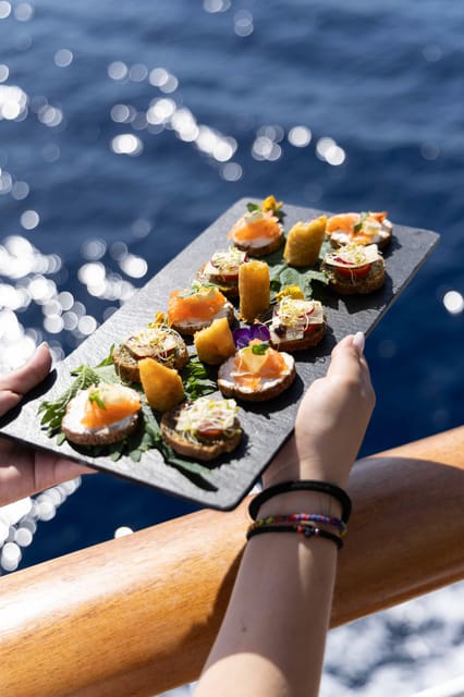 Athens: Saronic Islands Cruise with VIP Area Seating & Lunch - Lunch, snacks, and unlimited drinks: good deal or too light?