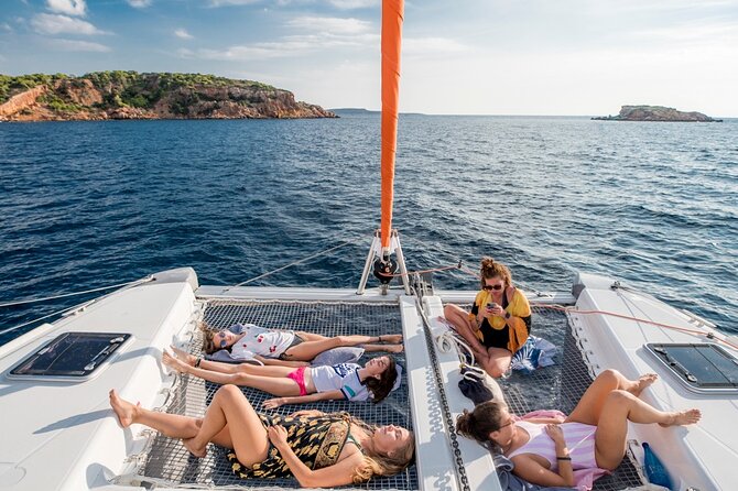 Athens Semi Private Sunset Catamaran Cruise with meal & drinks - Sailing Along the Athenian Coast: The View That Makes It Worth It