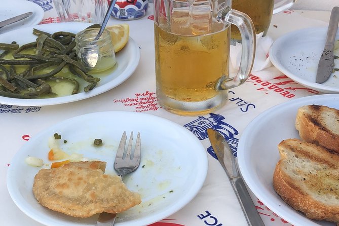 Athens Sights Highlights on eBike Tour with Local Food & Drinks - Athens on wheels: what this e-bike tour feels like